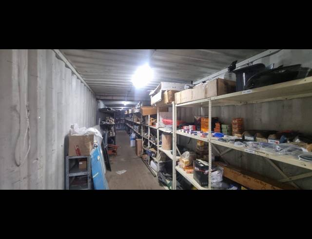 1,100M² WAREHOUSE TO LET IN AIRPORT INDUSTRIA